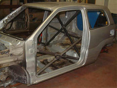 Kit de jaula de seguridad multipunto T45 para SUZUKI Ignis International. Certificado por la FIA