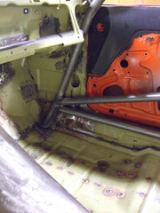 Kit de jaula antivuelco CDS para VAUXHALL Firenza Historic. Cumple con el Apéndice K de MS UK.