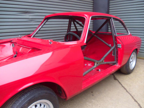 ALFA ROMEO 105 GTA Historic T45 roll cage kit. FIA Appendix K certificated 