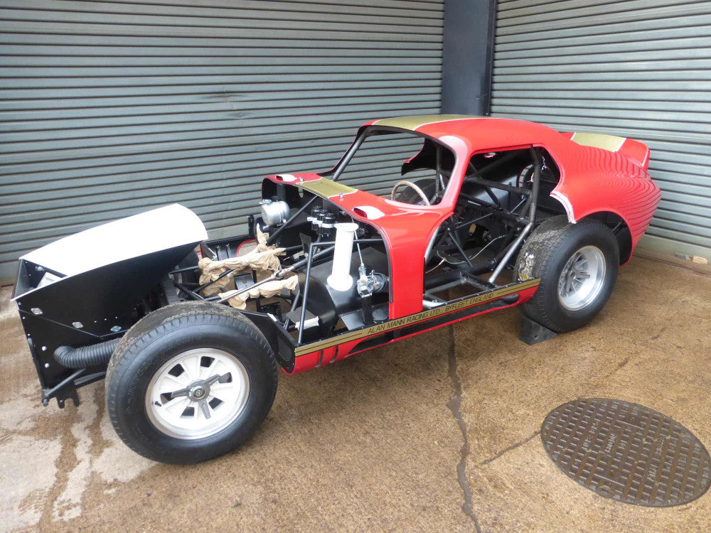 Jaula antivuelco AC Cobra Daytona Historic T45 con certificación FIA