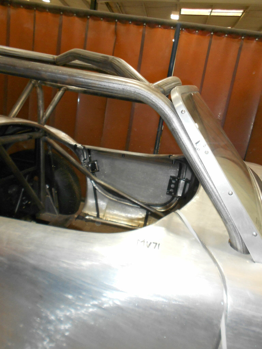 Jaula antivuelco AC Cobra Historic T45 con certificación FIA