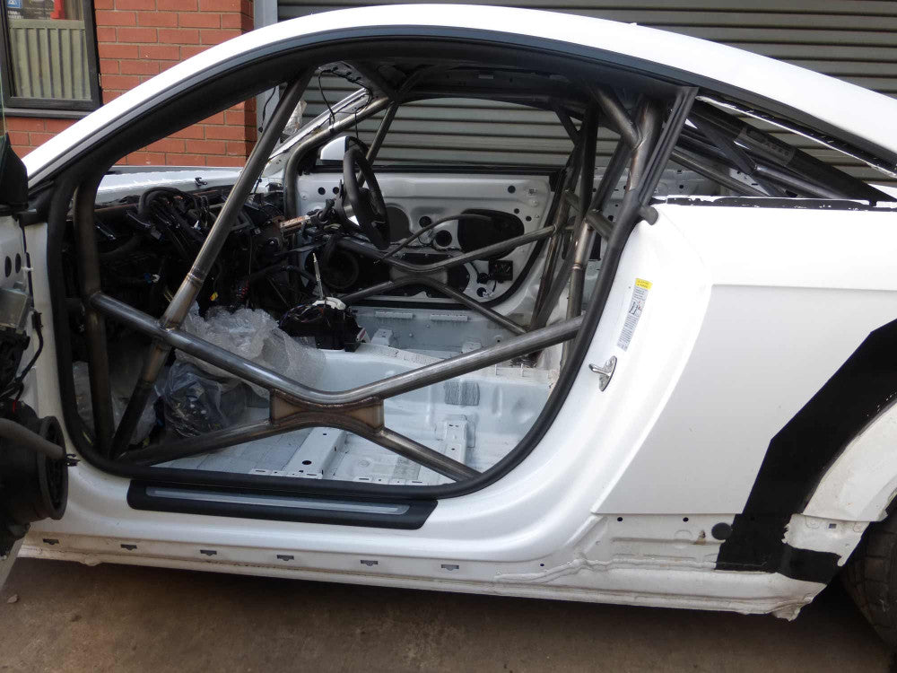 AUDI TT MK3 Multipoint T45 roll cage kit