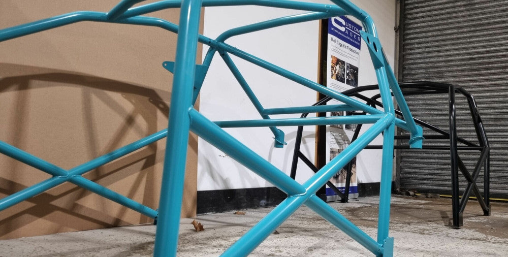 Kit de jaula de seguridad Bolt In CDS para BMW 1 Series E81 E82 E87