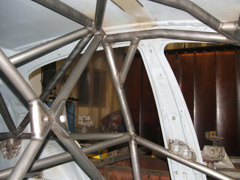 BMW 1 Series E81 E82 E87 International Multipoint T45 roll cage kit. FIA Certificated 