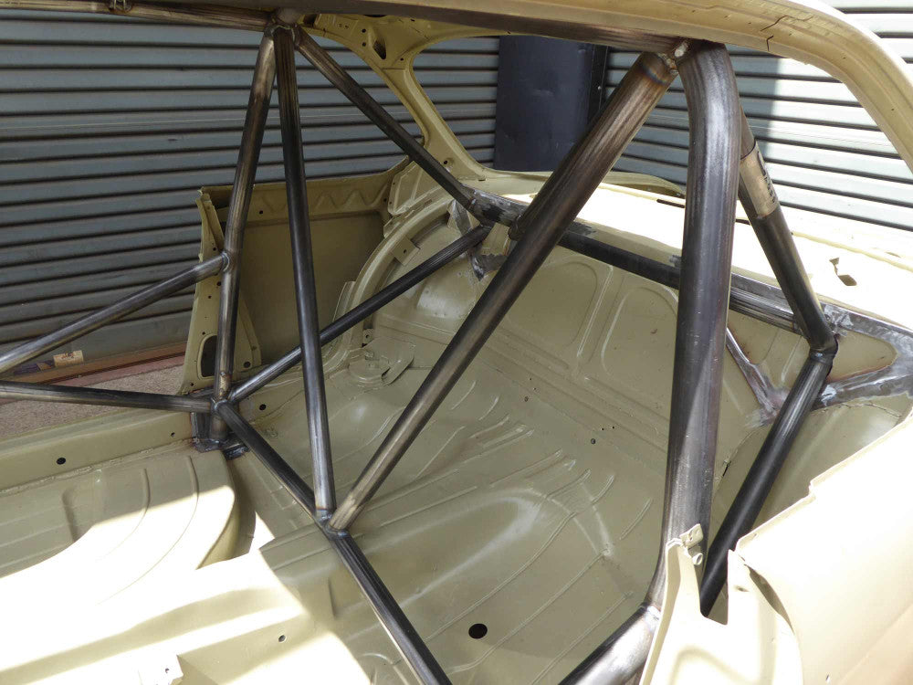 Kit de jaula de seguridad BMW CSL Historic CDS. Cumple con el Anexo K de MS UK