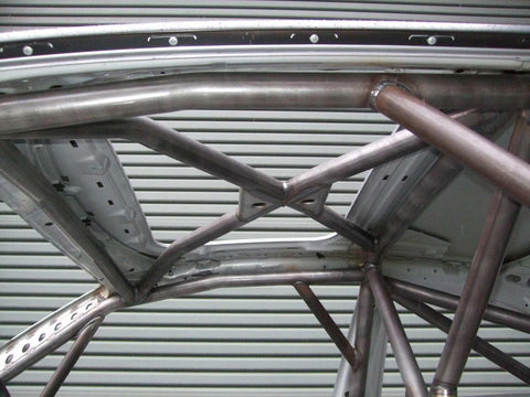 BMW E46 4dr Step 2 International Multipoint T45 roll cage kit. FIA Certificated 