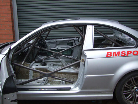 BMW E46 4dr Step 2 International Multipoint T45 roll cage kit. FIA Certificated 