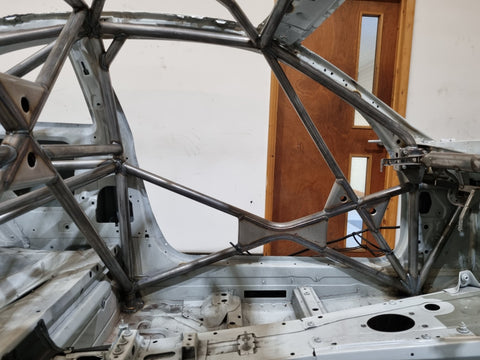 BMW E90 / E92 Optima Multipoint T45 Roll Cage FIA Certificated 