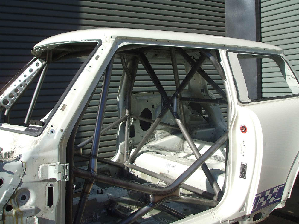 Auto Power R56 Cage BMW Mini 2nd gen 2007 on R56 Multipoint T45 roll cage kit FIA Certific ...