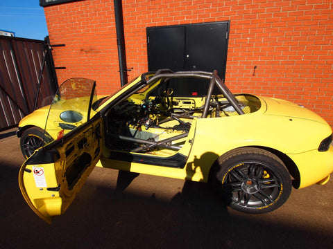 BMW Z3 Roadster International Multipoint T45 roll cage kit. FIA Certificated 