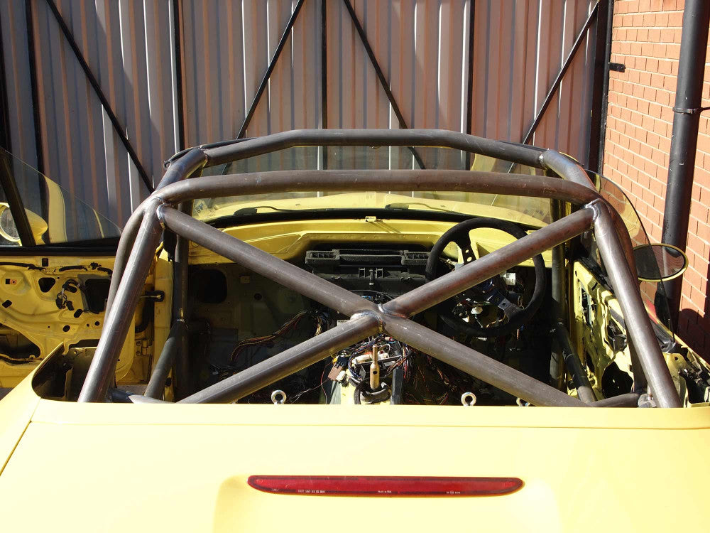 kit de jaula de seguridad multipunto T45 para roadster BMW Z3. Certificado por la FIA