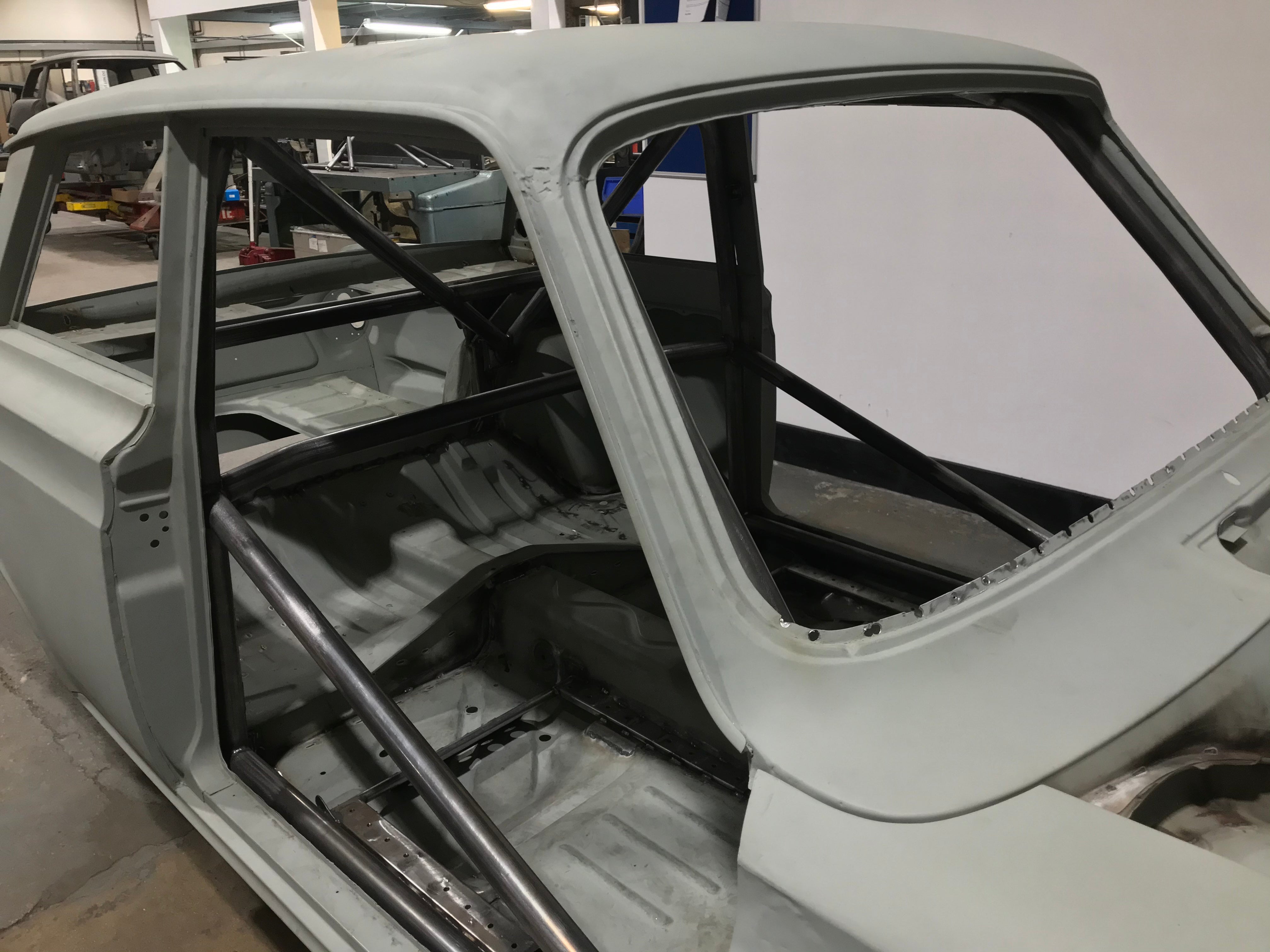 kit de jaula de seguridad LOTUS Cortina MK1 International Historic T45. Certificado por la FIA según el Apéndice K