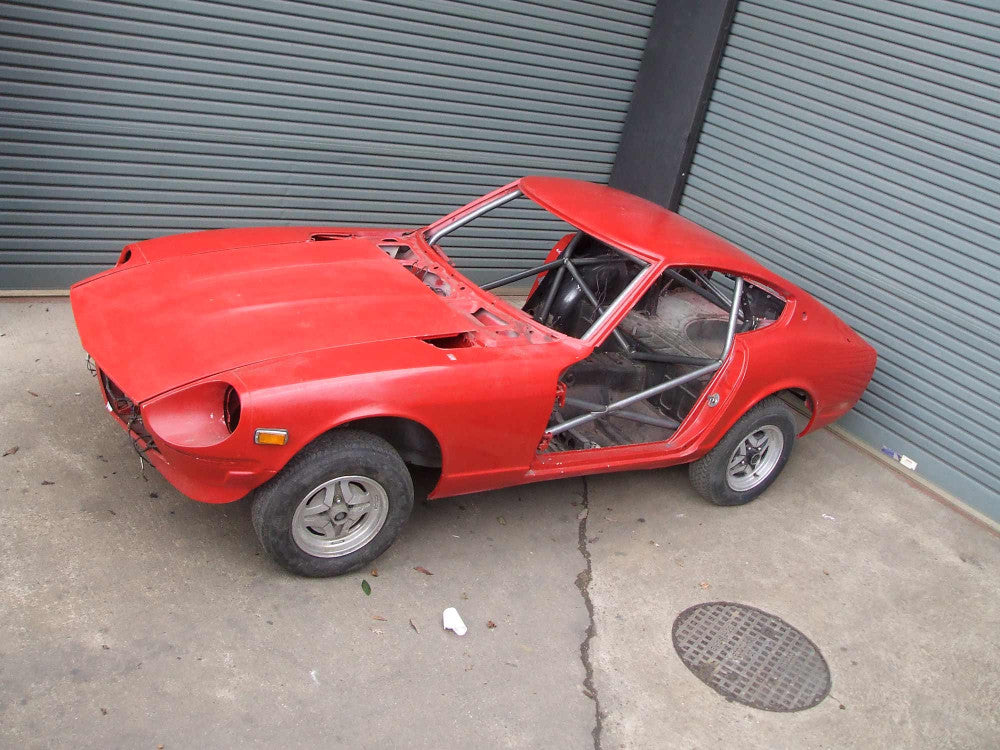 Kit de jaula de seguridad para DATSUN 260Z Historic CDS. Cumple con MS UK según el Apéndice K