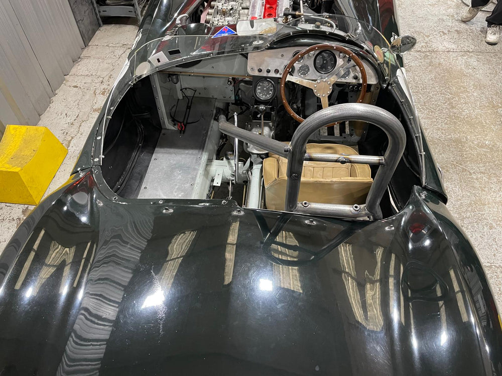 ASTON MARTIN DB3S Bolt-in T45 roll cage 