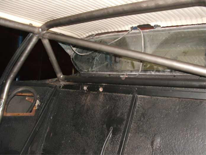 Kit de jaula de seguridad T45 histórica FERRARI 308 GT4. Cumple con MS UK según el Apéndice K