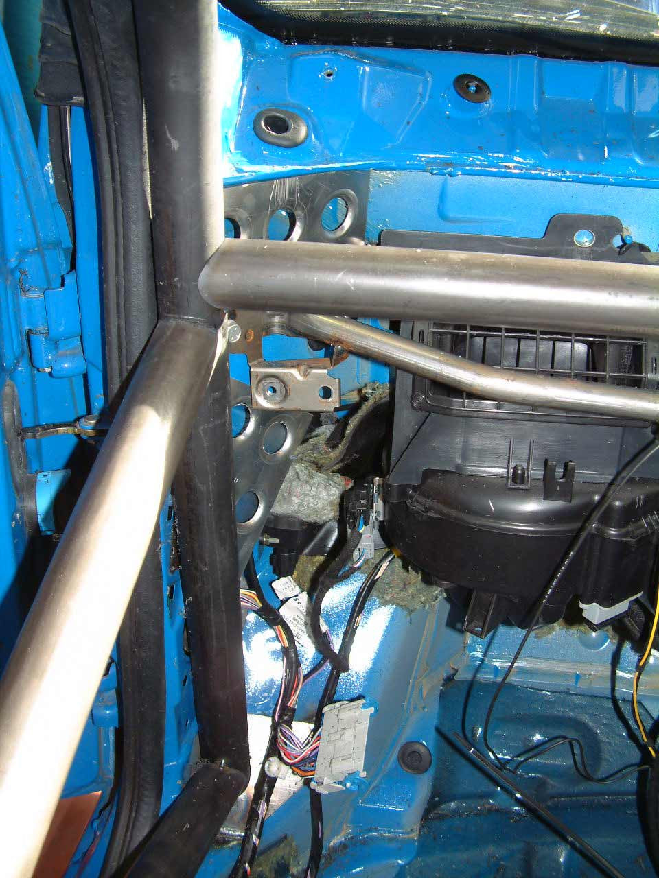 kit de jaula de seguridad Multipoint T45 FIAT Punto International. Certificado por la FIA