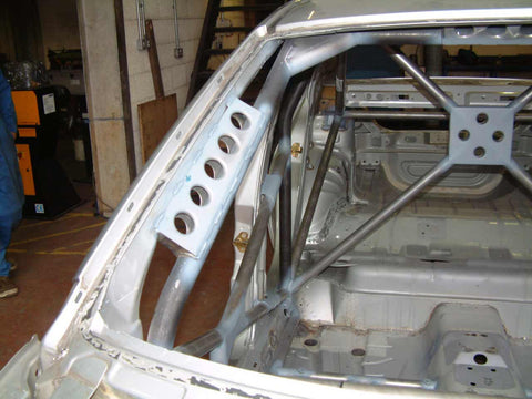FORD Mondeo MK2 Multipoint T45 roll cage kit 