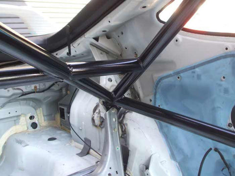 HONDA Integra 'R' DC5 Bolt-in International Bolt-in CDS roll cage 