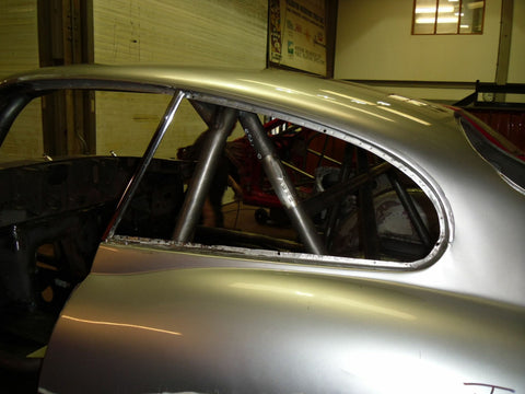JAGUAR E-Type FHC T45 roll cage kit. FIA / MSUK Certificated to Appendix K 