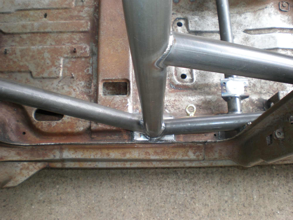 kit de jaula de seguridad Multipoint CDS LANCIA Delta Integrale. Cumple con MS UK