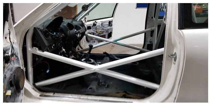 MG MG ZR Bolt-in CDS roll cage 