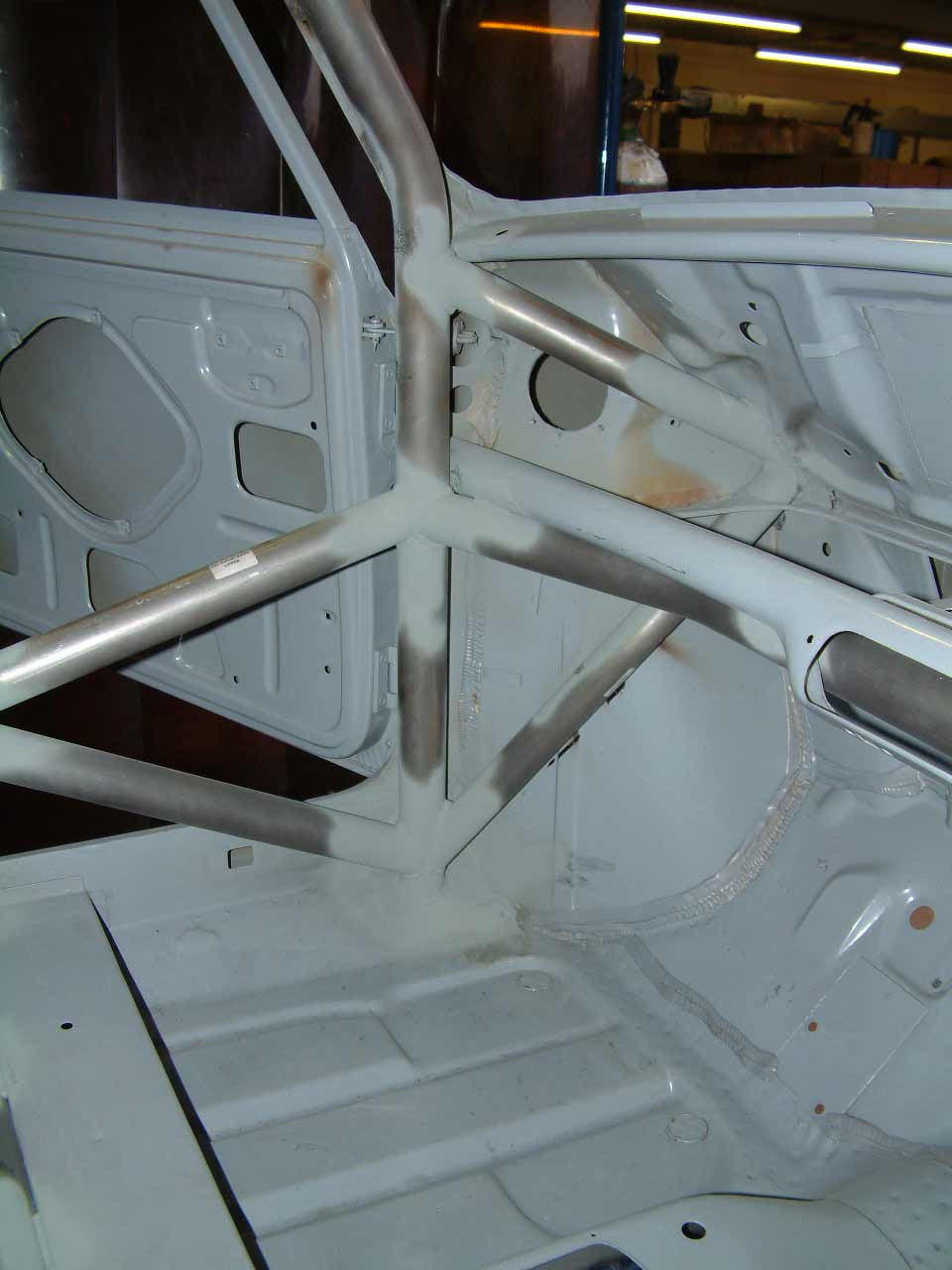 Kit de jaula antivuelco MINI GPA International T45. Certificado por la FIA.