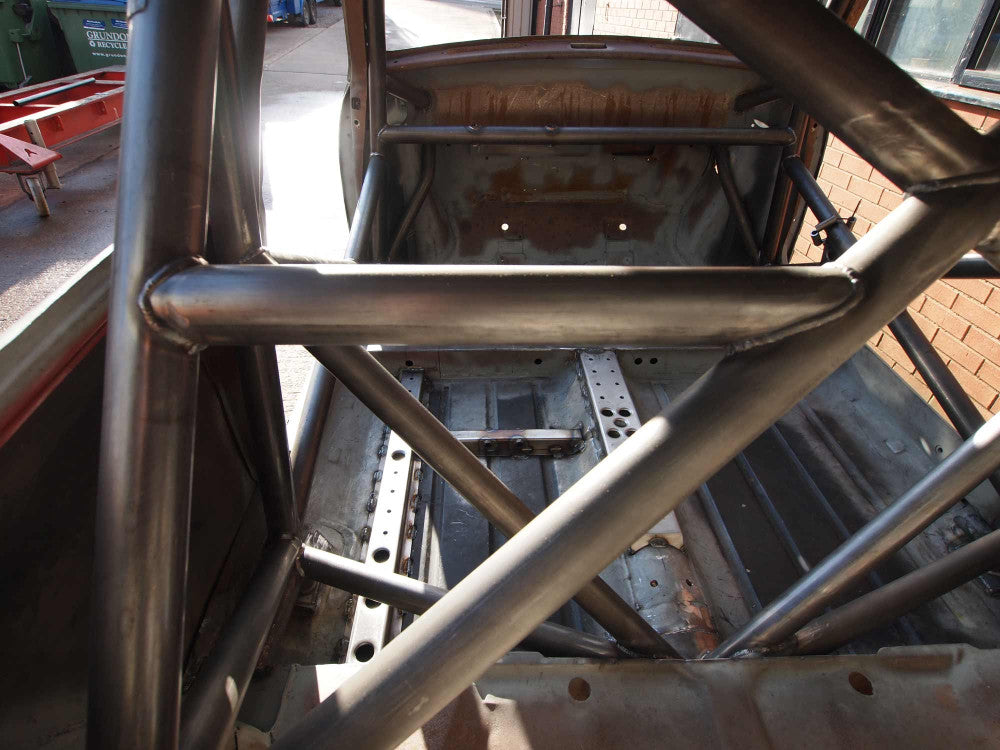 kit de jaula de seguridad Multi Point T45 MINI Miglia / Seven International. Certificado por la FIA