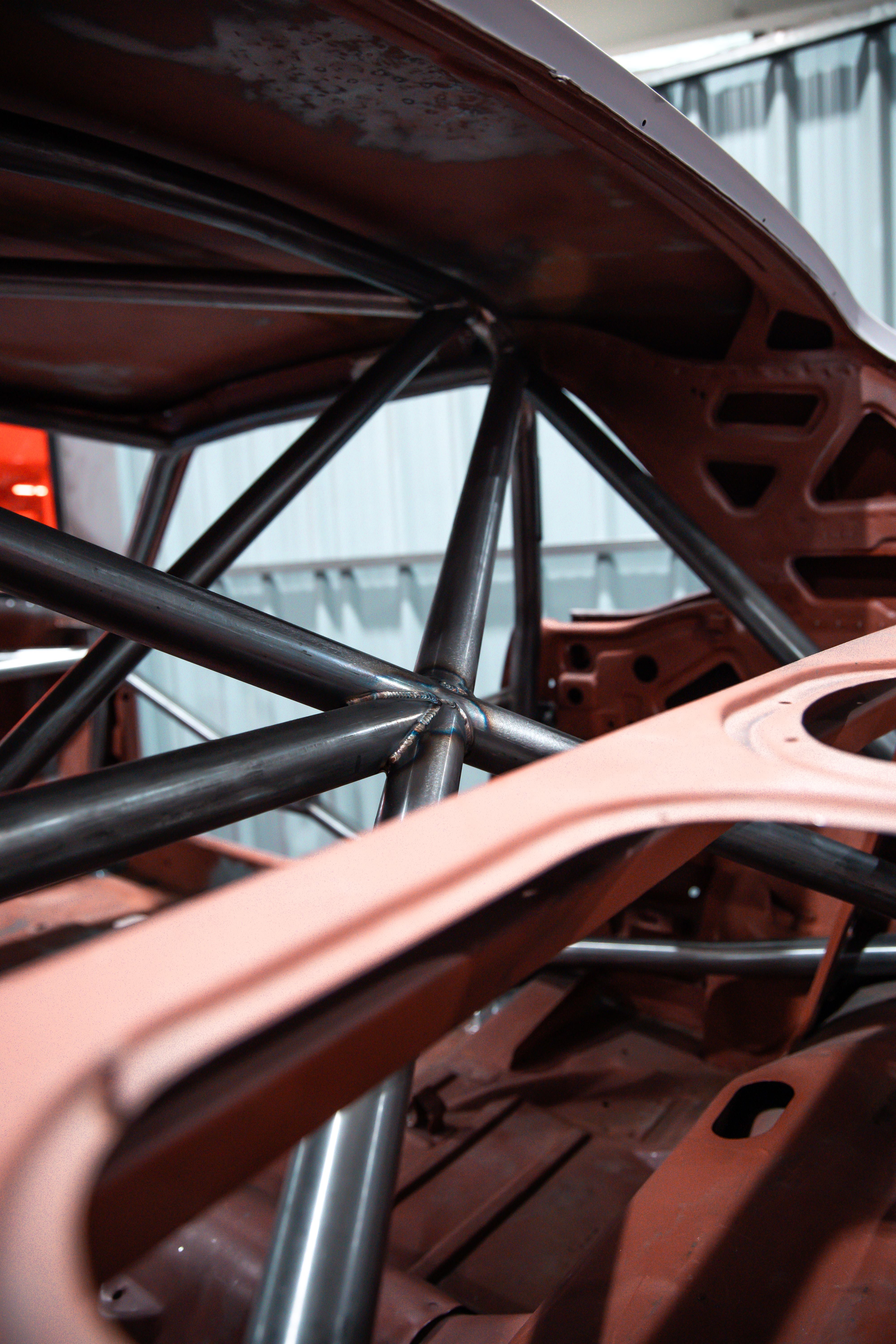 kit de jaula de seguridad FORD Mustang International Historic T45. Certificado por la FIA