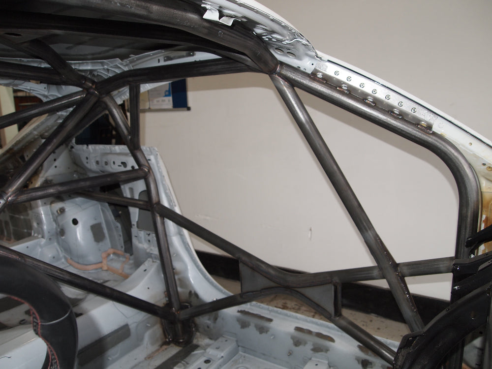 AUDI TT MK3 Multipoint T45 roll cage kit