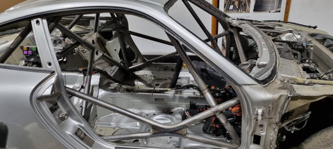 PORSCHE 997 Lightweight International Multipoint T45 roll cage kit FIA Certificated 