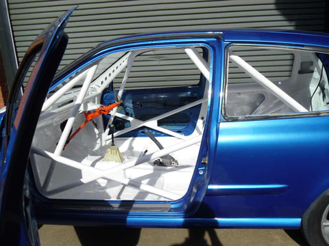 RENAULT Clio MK2 International Multipoint T45 roll cage kit. FIA Certificated 