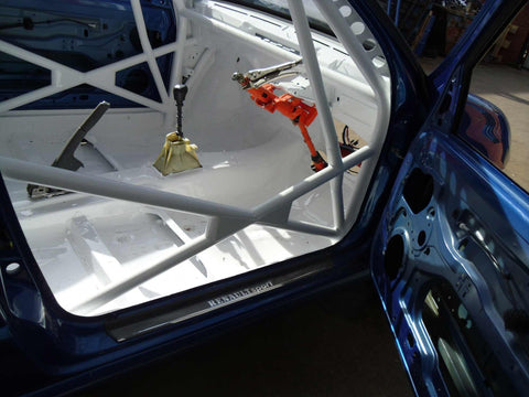 RENAULT Clio MK2 International Multipoint T45 roll cage kit. FIA Certificated 