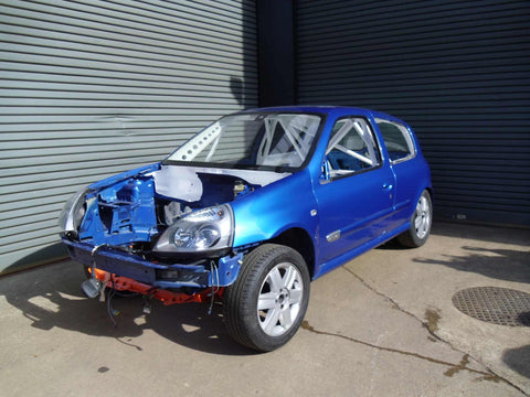 RENAULT Clio MK2 International Multipoint T45 roll cage kit. FIA Certificated 