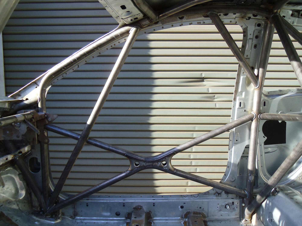 Kit de jaula de seguridad multipunto T45 para RENAULT Clio MK3. Certificado FIA/MSUK