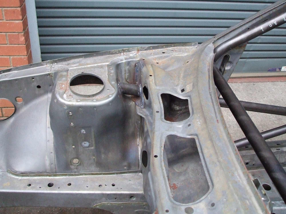 SUBARU Legacy Factory Style Historic T45 roll cage kit. MS UK Compliant to Appendix K 