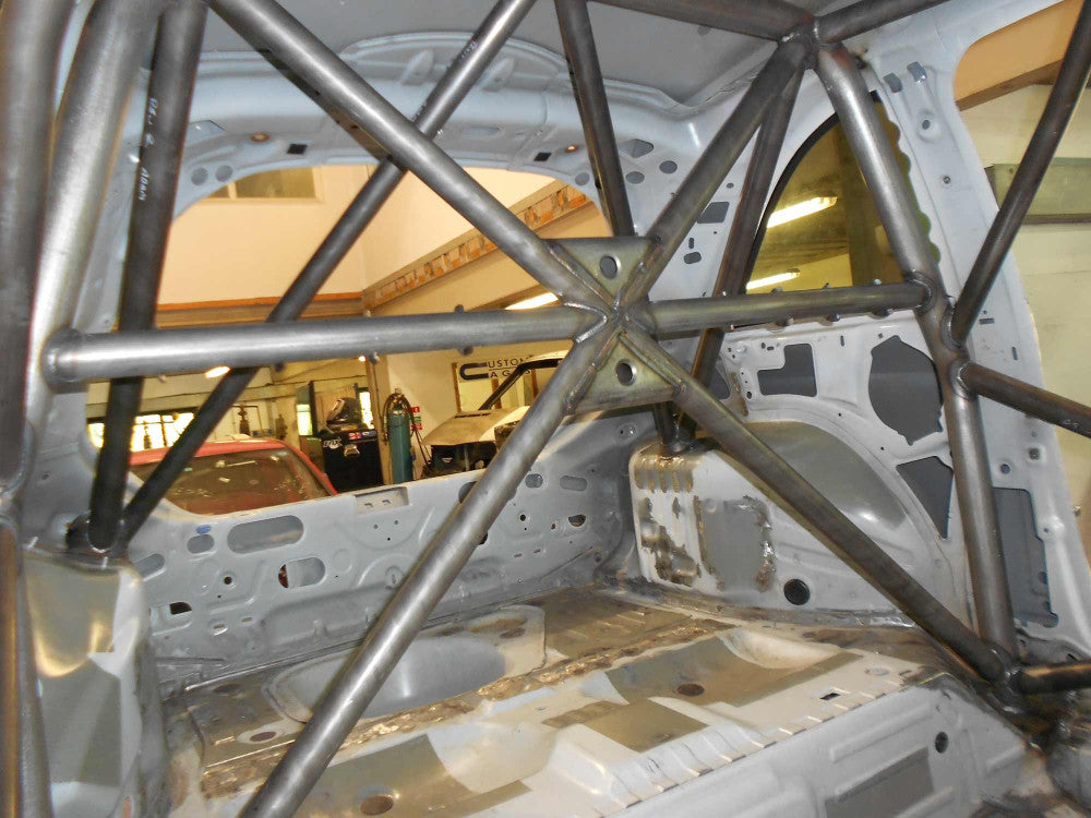 Kit de jaula antivuelco VAUXHALL Adam International Multipoint T45. Certificado por la FIA.