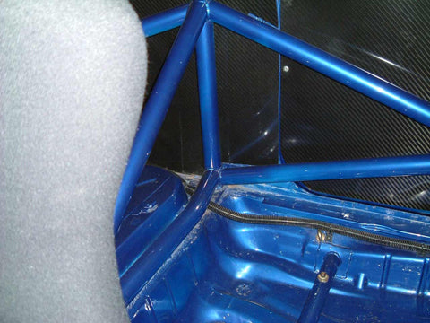 VOLKSWAGEN Golf Mk4 R32 International Multipoint T45 roll cage kit. FIA Certificated 