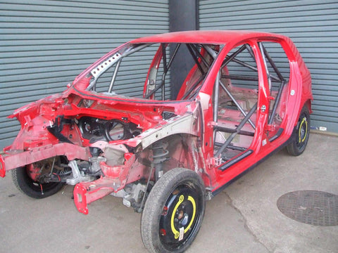 VOLKSWAGEN Golf Mk5 International Multipoint T45 roll cage kit. FIA Certificated 