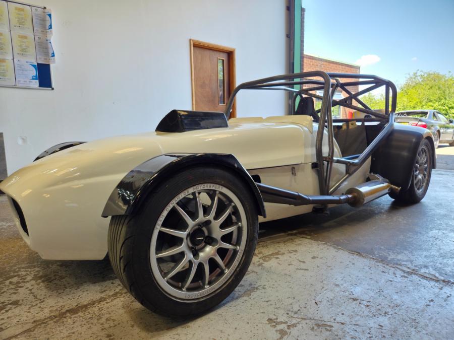 Armazón antivuelco certificado FIA Westfield T45