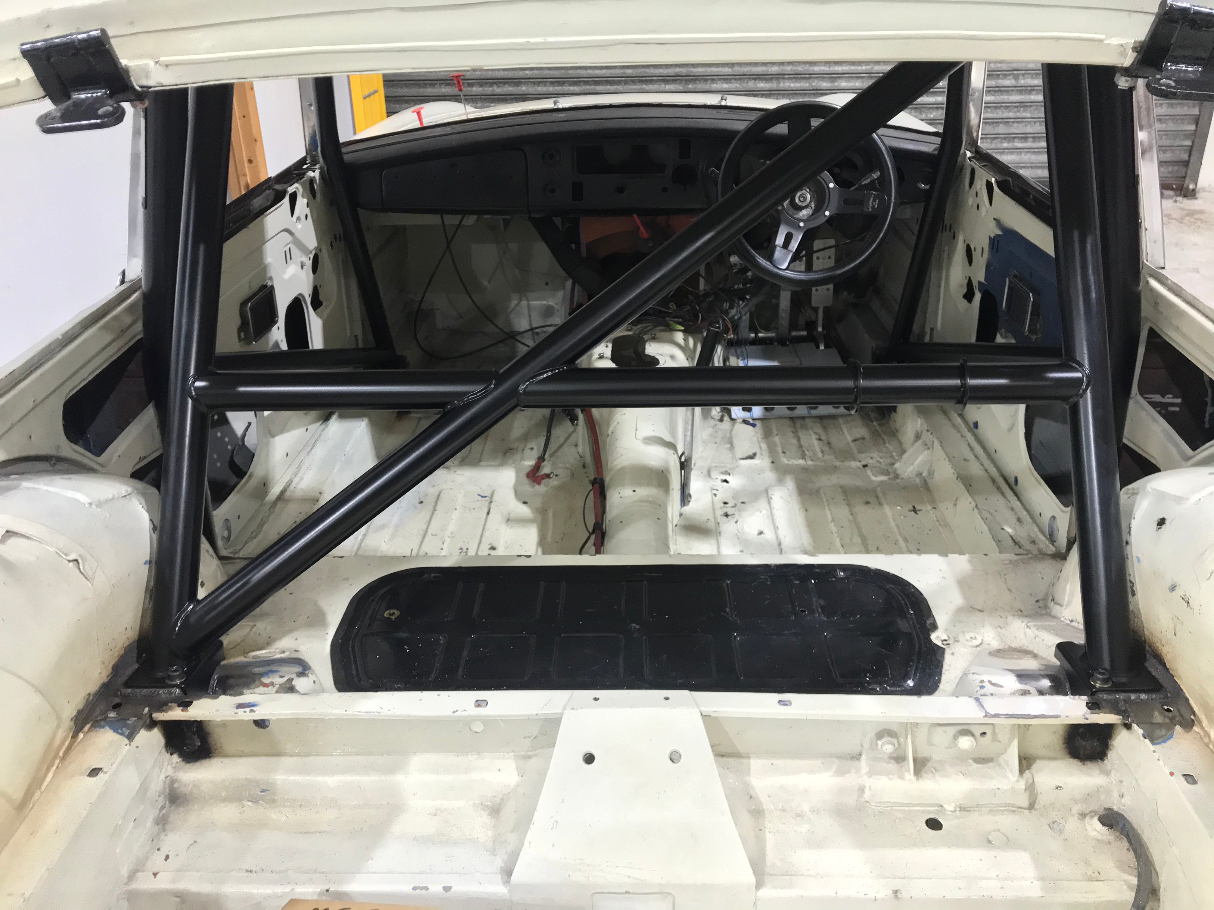 MG MGB GT Bolt-in T45 roll cage MS UK Compliant to Appendix K 